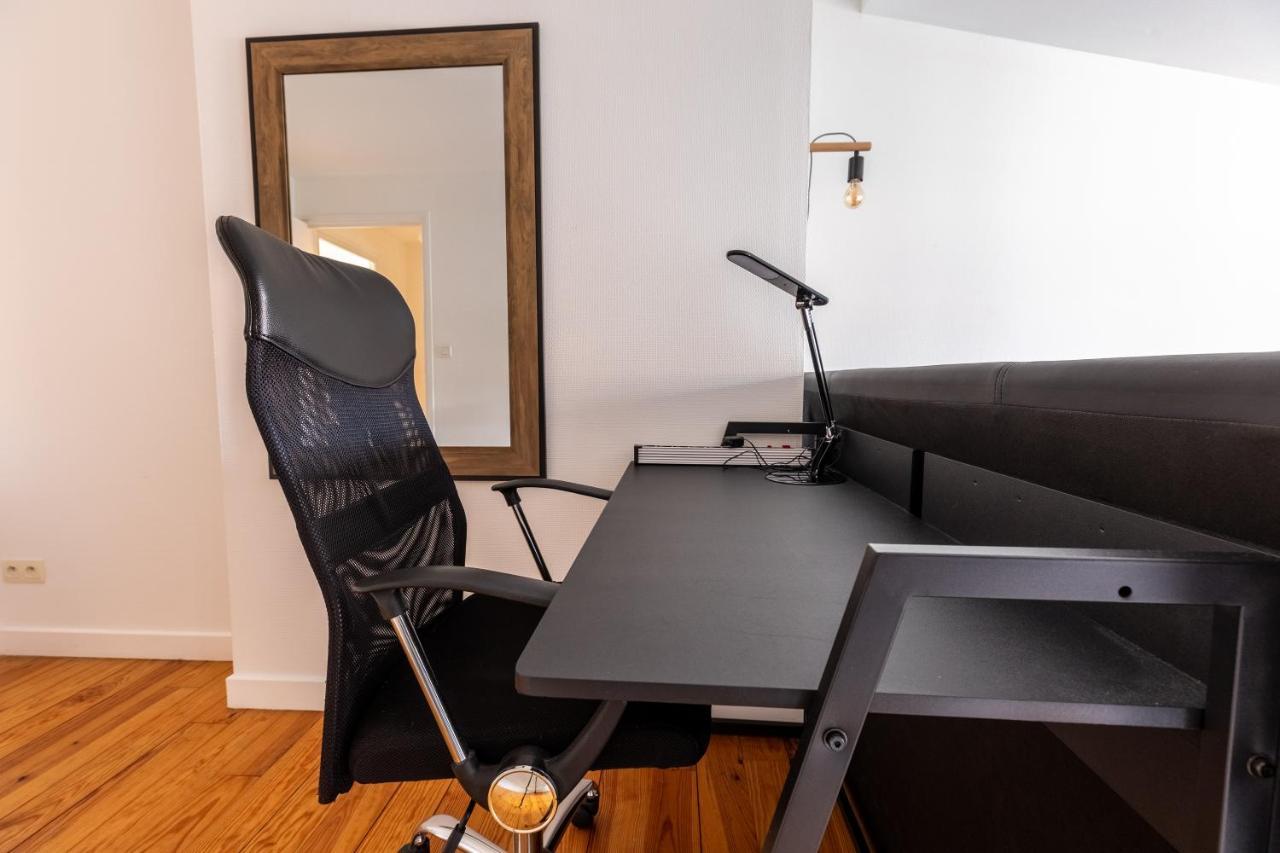 Le Double Pirou # 2 Appartements # Halte Auvergne Thiers Kültér fotó