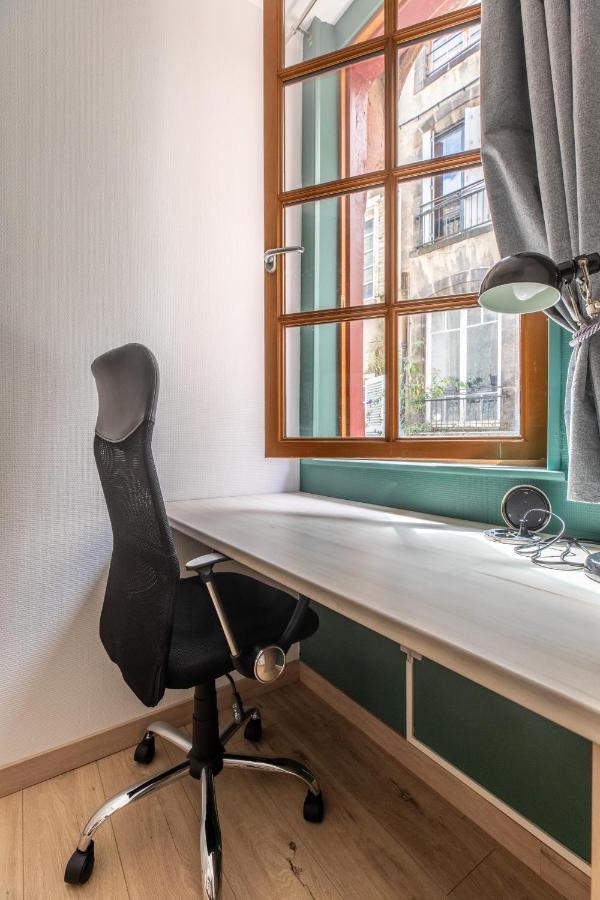Le Double Pirou # 2 Appartements # Halte Auvergne Thiers Kültér fotó