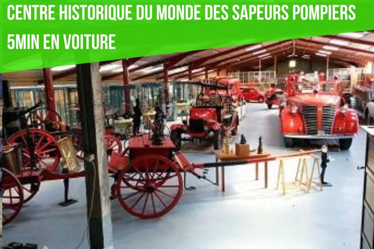 Le Double Pirou # 2 Appartements # Halte Auvergne Thiers Kültér fotó